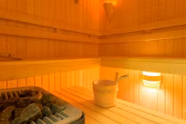 Giật mình hành động “tiêu hao dương khí” quý ông, độc ngang thuốc lá