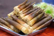 Loại rau nên chần để loại bỏ độc tố, ăn trực tiếp cực độc