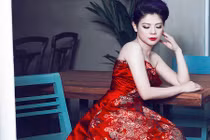 Búp bê Thanh Thảo đẹp kiêu kỳ với váy dạ hội