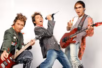 Nhóm nhạc MTV và những hình ảnh không thể quên