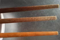 Thấy đũa có dấu hiệu này thì phải vứt ngay kẻo càng ăn càng độc