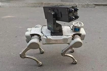 Chó robot của quân đội Trung Quốc mang tên lửa, vượt sông