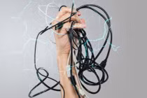 Một học sinh Quảng Ngãi bị điện giật tử vong khi diễn văn nghệ