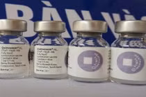 Truy nguyên nhân bé 3 tháng tử vong sau tiêm vắc xin