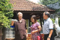 Bí kíp cụ ông 80 tuổi “cưa đổ” cô gái 27 tuổi