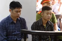 Nguyễn Mạnh Tường trực tiếp đẩy xác chị Huyền xuống sông?