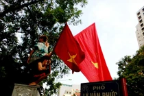 Những cách "độc" xem diễu binh ngày 2/9 của người dân