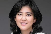 Khám phá ít biết về người phụ nữ giàu nhất Hàn Quốc