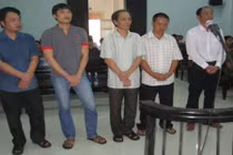 Nguyên Trưởng CA huyện ăn chặn kỳ nam bị đề nghị 8 năm tù