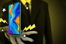 Samsung tặng điện thoại Huawei cho người dùng Trung Quốc