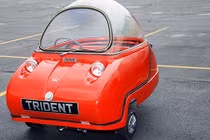 Ôtô nhỏ nhất thế giới Peel Trident giá 2,3 tỷ đồng