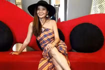 Sự thật về cụ bà Thái Lan 71 tuổi mặc bikini đang khiến dân mạng dậy sóng