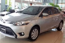 Vừa giảm giá, Vios và Altis tiếp tục có khuyến mãi "khủng"