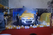 Chevrolet Newway ra mắt Captiva Revv mới tại Hà Nội