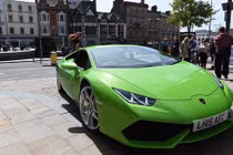 Siêu xe Lamborghini Huracan được cấp phép taxi tại Anh