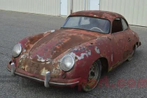 Đống sắt vụn Porsche "đồng nát" rao bán gần 2 tỷ đồng
