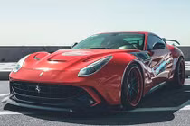 Ferrari F12 Berlinetta "độ khủng" của đại gia Việt lên báo Tây