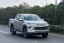 Bán tải Mitsubishi Triton 2019 hơn 700 triệu tại VN?