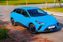 MG4 EV chạy điện giảm giá sâu tới 300 triệu đồng tại Việt Nam