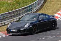 Porsche 911 2016 lăn bánh trên đường thử Nurburgring