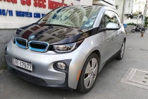 Soi xe ôtô điện BMW i3 tiền tỷ của ông chủ taxi Mai Linh