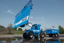 Siêu xe chống bạo động Bozena Riot của cảnh sát Slovakia