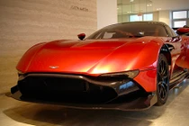 Ngắm siêu xe “dội bom” Aston Martin Vulcan đầu tiên tại Mỹ