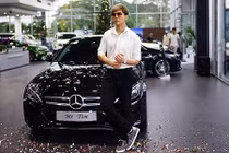 Ca sỹ Tim bất ngờ “cưới vợ hai” Mercedes C-Class tiền tỷ