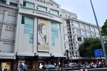 Đóng cửa 4 trung tâm thương mại, Parkson báo lỗ quý 7 liên tiếp