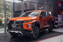 Mitsubishi Triton giảm giá, xả hàng tồn chuẩn bị bán phiên bản mới
