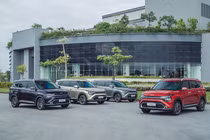 KIA Carens 2023 tại Việt Nam giá “chát”, doanh số có bết bát như Rondo?