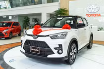 Toyota Raize tại Việt Nam tiếp tục giảm 25 triệu đồng “đấu” Kia Sonet