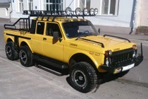 Bán tải Lada Niva 6x6 siêu hầm hố giá chỉ 170 triệu 