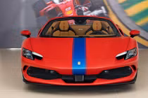 Cận cảnh Ferrari 296 GTS từ hơn 23 tỷ vừa về Việt Nam