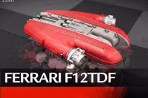 Khám phá động cơ V12 mới của siêu xe Ferrari F12 TdF
