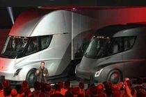 Hãng Tesla mất tỷ đô sau một câu nói đùa của Elon Musk