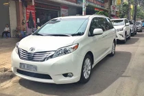 Sau 7 năm, Toyota Sienna vẫn thét giá 2,3 tỷ ở Sài Gòn