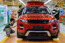 Hà Nội: Chủ sở hữu Jaguar–Land Rover được bảo dưỡng miễn phí