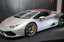 Lamborghini Huracan Spyder ra mắt tại Malaysia giá 7 tỷ
