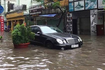 Bảo dưỡng xe ôtô thế nào khi bị ngập nước?