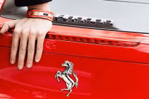 Senturion - vòng tay chìa khoá siêu xe giá 1,2 tỷ đồng