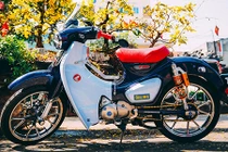 "Soi" Xe máy Honda Super Cub độ hơn 200 triệu tại Đồng Nai