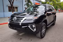 Toyota Fortuner máy dầu giảm tới 115 triệu tại Việt Nam