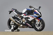 Siêu môtô BMW S1000RR 2019 từ 625 triệu đồng tại Ấn Độ