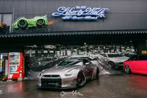 “Đột nhập” xưởng độ siêu xe Liberty Walk