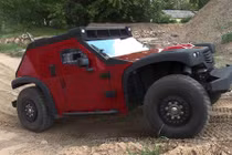 "Soi" xe offroad siêu đẳng, dẫn hướng cả 4 bánh