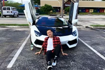 Ca sỹ Tuấn Hưng vi vu cùng dàn siêu xe Việt trên đất Mỹ