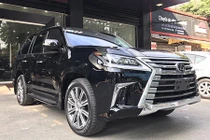"Soi" xe sang Lexus LX570 giá 7 tỷ đồng tại Hà Nội 