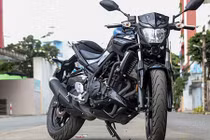 "Chạm mặt" môtô Yamaha MT-03 giá 139 triệu tại VN