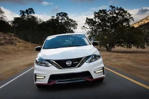 Tin đồn Nissan Sunny 2018 cập bến Việt Nam?